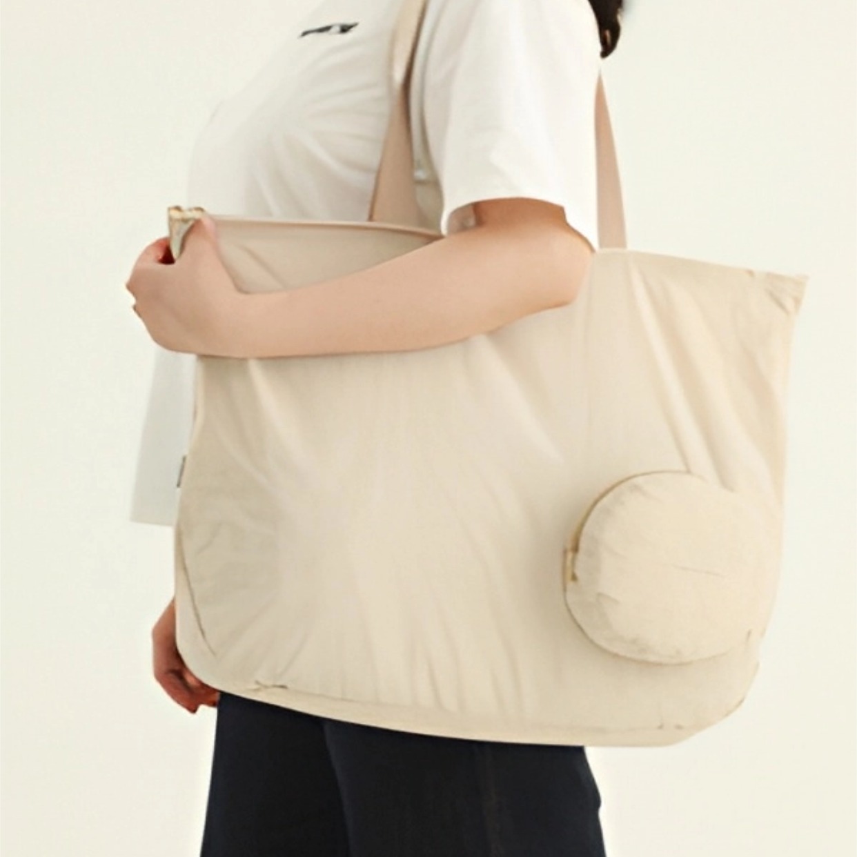 Dynamic Foldable Tote Bag